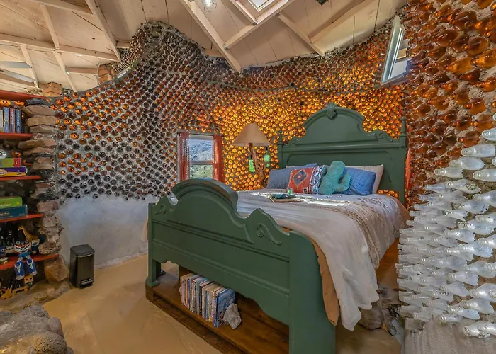 Bottle House - Both Main And Holiday home Tucson